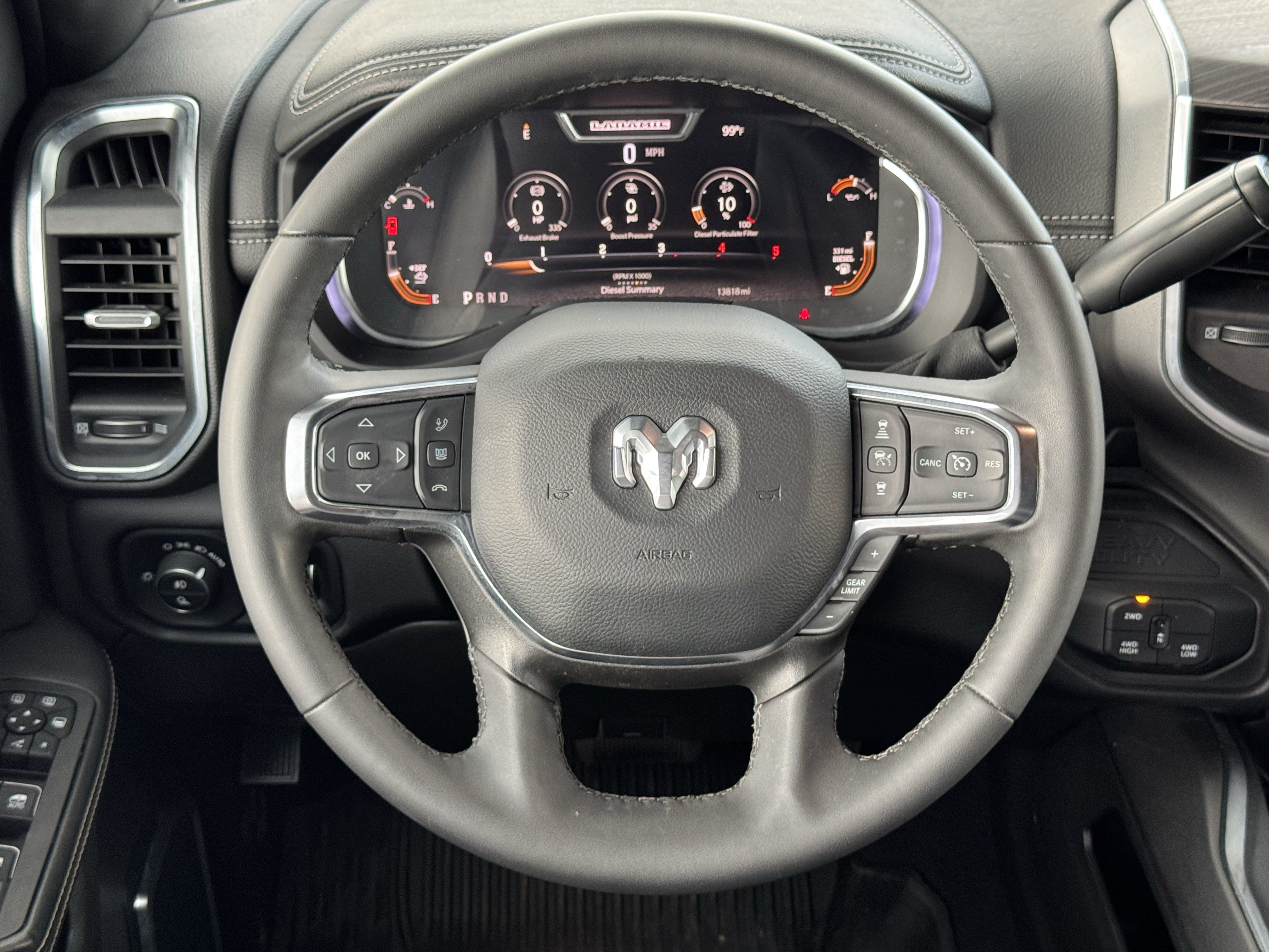 Used 2025 RAM 2500 Laramie AWD/4WD image 11