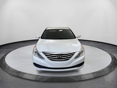 Used 2014 Hyundai Sonata GLS FWD image 2