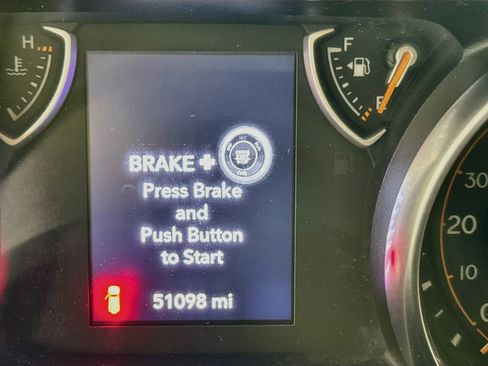 Used 2022 Jeep Wrangler Unlimited Sport AWD/4WD image 13