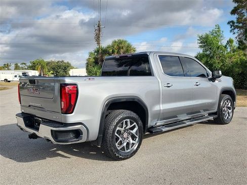 Certified 2023 GMC Sierra 1500 SLT w/ SLT Premium Package image 4