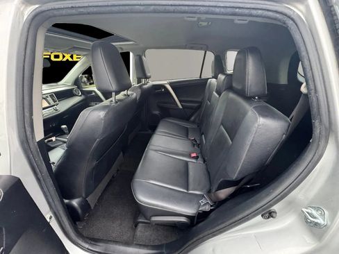Used 2015 Toyota RAV4 Limited AWD/4WD image 10