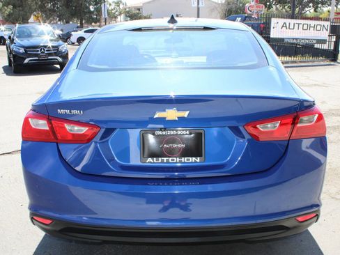 Used 2023 Chevrolet Malibu LS image 32