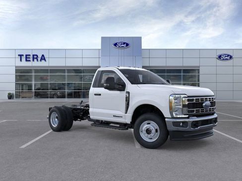 New 2025 Ford F350 XL image 7