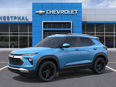 New 2026 Chevrolet TrailBlazer LT w/ Convenience Package AWD/4WD image 2