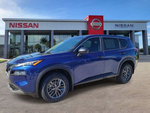 Certified 2023 Nissan Rogue S image 9