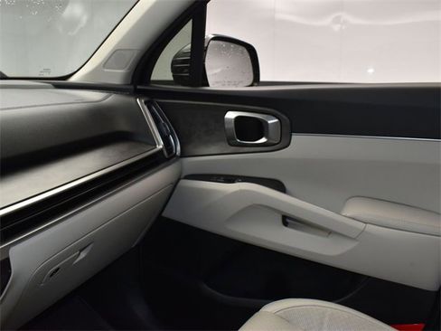 Certified 2024 Kia Sorento X-Line EX image 25