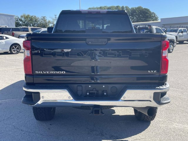 Used 2021 Chevrolet Silverado 2500 LTZ w/ LTZ Premium Package AWD/4WD image 5