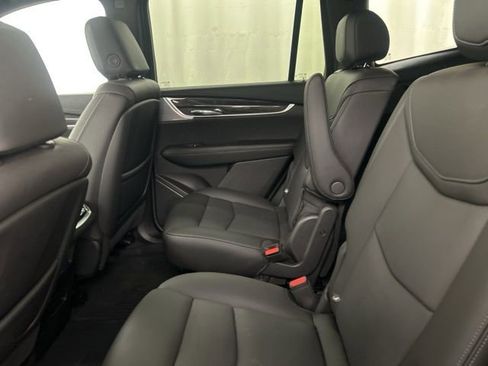 Used 2024 Cadillac XT6 Sport w/ Technology Package image 27