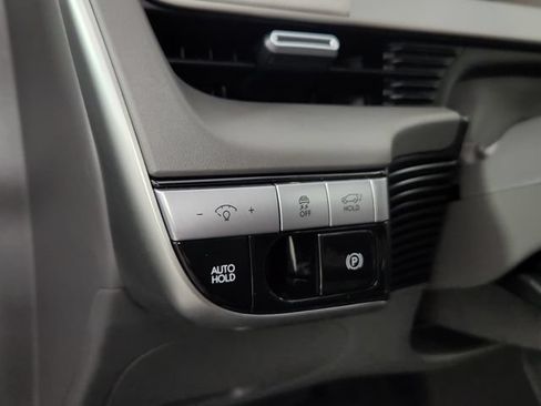 Certified 2024 Hyundai Ioniq 5 SEL AWD/4WD image 21