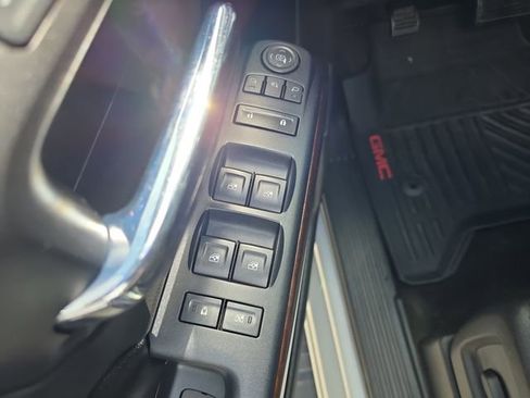 Certified 2017 GMC Sierra 1500 SLT w/ SLT Premium Package image 15