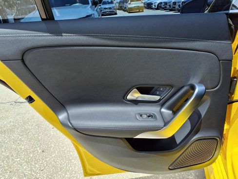 Used 2023 Mercedes-Benz CLA 250 image 18