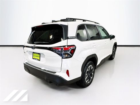 New 2026 Subaru Forester Premium image 5