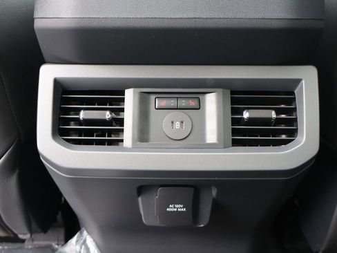 New 2026 Ford F250 Lariat w/ Black Appearance Package AWD/4WD image 43