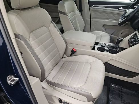 Used 2023 Volkswagen Atlas SEL Premium AWD/4WD image 40