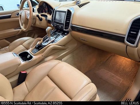 Used 2012 Porsche Cayenne image 27