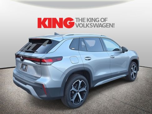 New 2026 Volkswagen Tiguan SE image 3