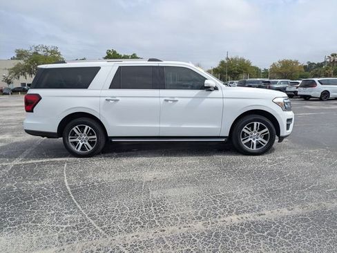 Used 2023 Ford Expedition Max Limited RWD image 3