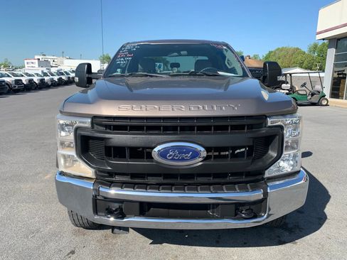 Used 2020 Ford F250 XL w/ Power Equipment Group AWD/4WD image 2