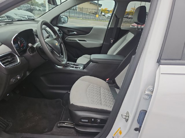 Used 2024 Chevrolet Equinox LS w/ LS Convenience Package FWD image 10