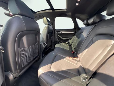 Used 2018 Audi Q3 2.0T Premium image 18