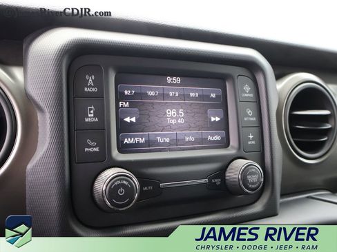 Used 2018 Jeep Wrangler Unlimited Sport AWD/4WD image 32