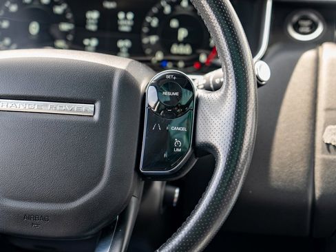 Used 2020 Land Rover Range Rover Sport HSE image 18