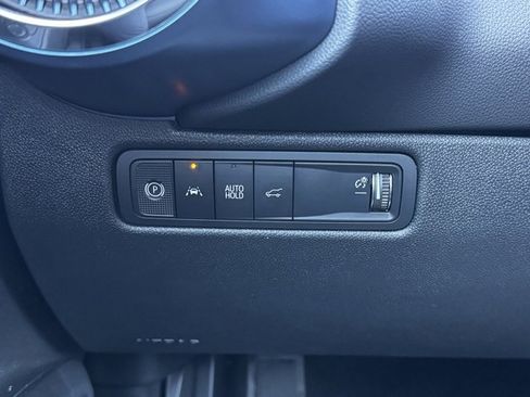 New 2026 Chevrolet Equinox EV LT image 29