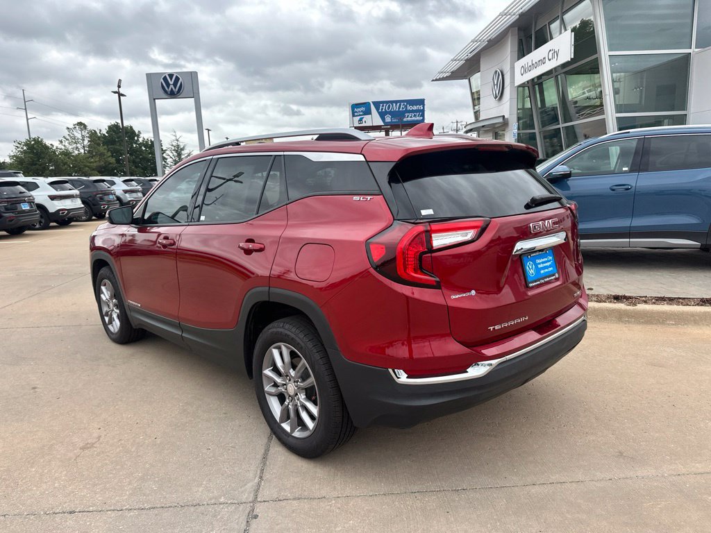 Used 2022 GMC Terrain SLT AWD/4WD image 8