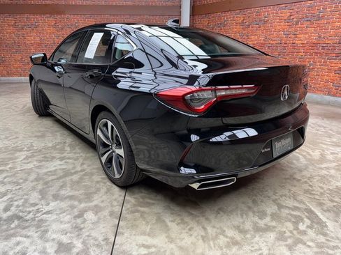 Used 2025 Acura TLX w/ Technology Package image 3