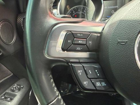Used 2021 Ford Mustang GT Premium w/ Carbon Sport Interior Package RWD image 17