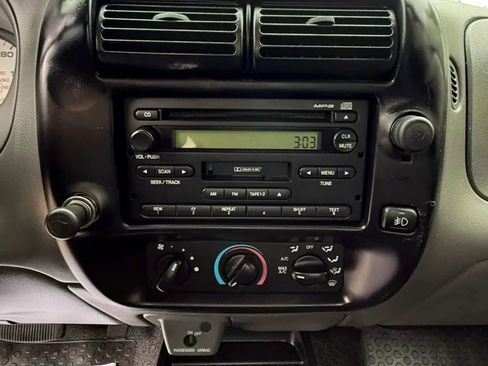 Used 2006 Ford Ranger STX RWD image 11