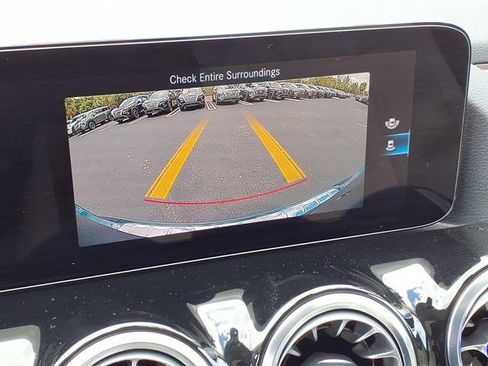 Used 2023 Mercedes-Benz GLA 250 image 27