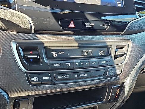 Used 2023 Honda Ridgeline RTL-E image 17