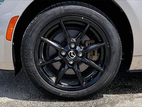 Used 2022 MAZDA MX-5 Miata Sport image 31