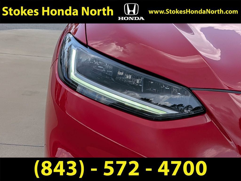 Used 2025 Honda HR-V Sport image 12