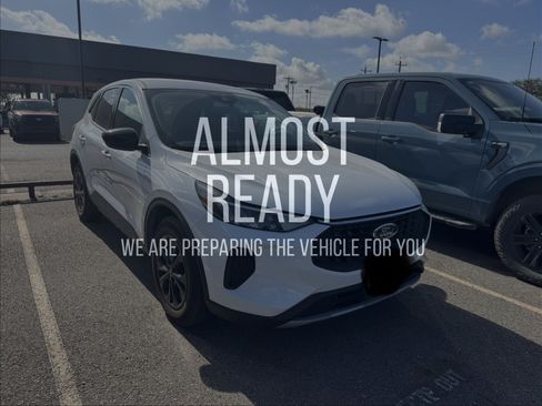 Used 2024 Ford Escape Active FWD image 5