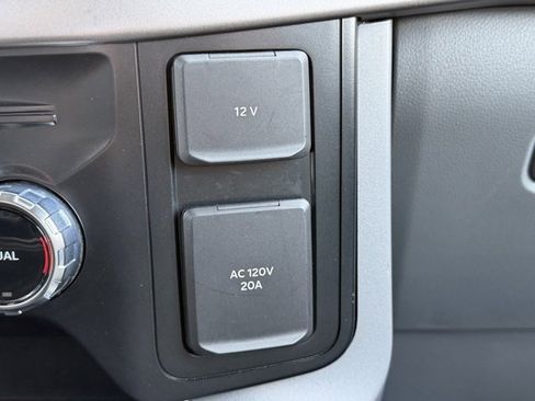 Used 2024 Ford F150 XLT w/ Mobile Office Package image 31