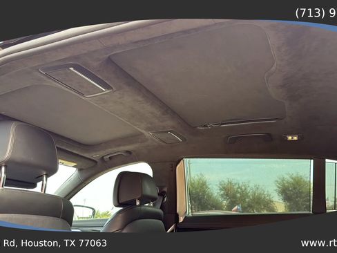 Used 2016 BMW 750i xDrive image 35