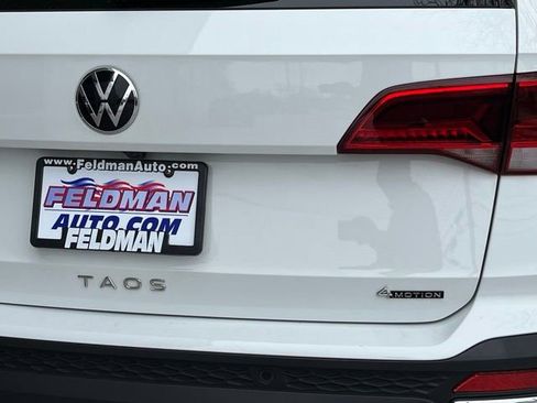 Used 2022 Volkswagen Taos SEL image 35
