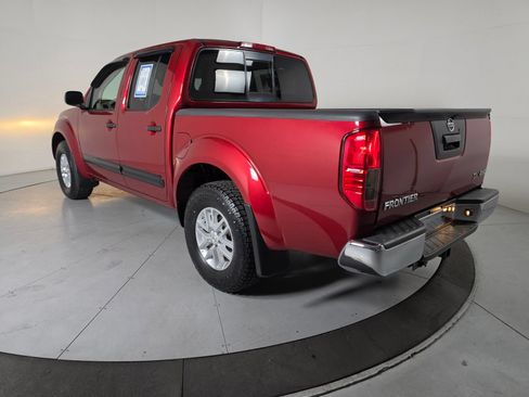 Used 2018 Nissan Frontier SV AWD/4WD image 3