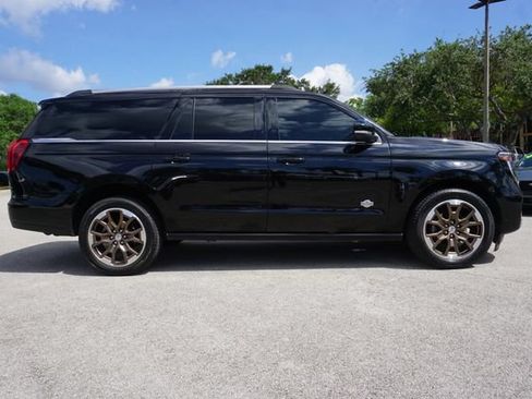 Used 2025 Ford Expedition Max King Ranch AWD/4WD image 16