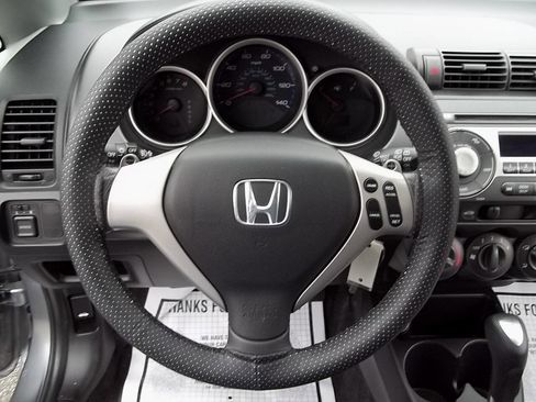 Used 2008 Honda Fit Sport image 16