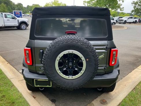 Used 2023 Ford Bronco Badlands w/ Sasquatch Package AWD/4WD image 32
