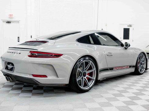 Used 2018 Porsche 911 GT3 RWD image 7