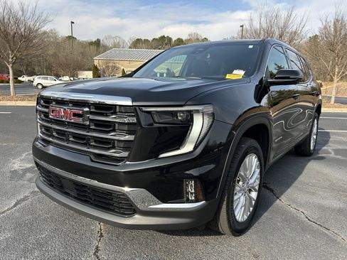 Used 2024 GMC Acadia Elevation image 63