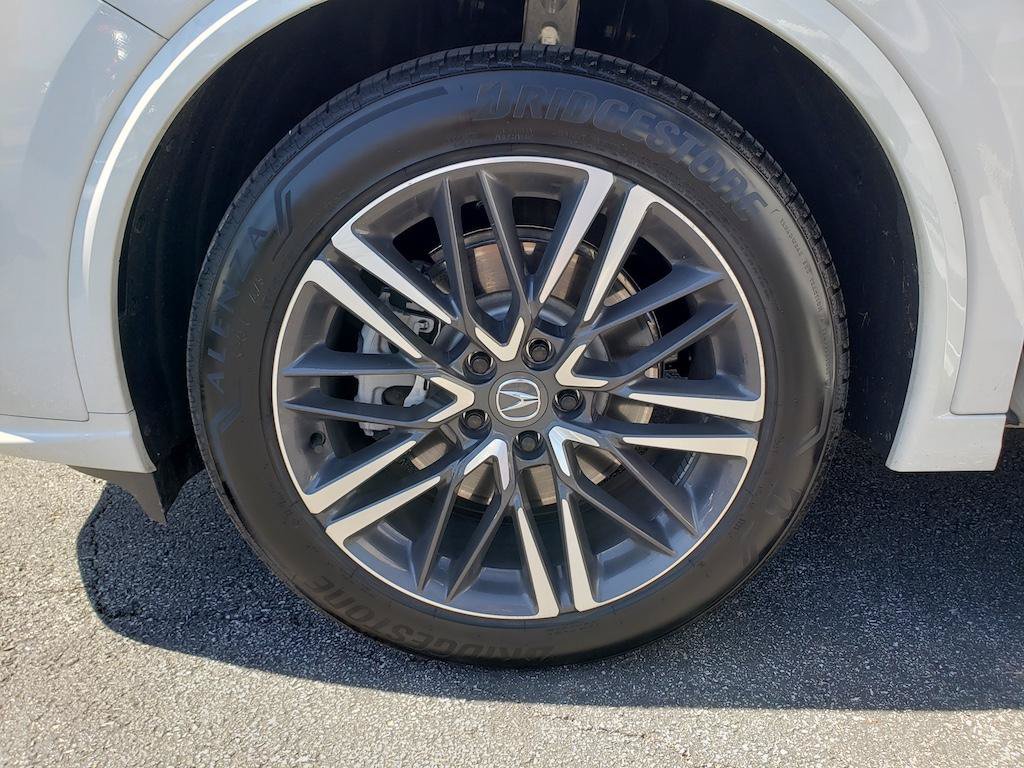 Certified 2026 Acura MDX w/ Advance Package AWD/4WD image 35