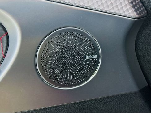 Used 2022 Genesis G70 3.3T image 23