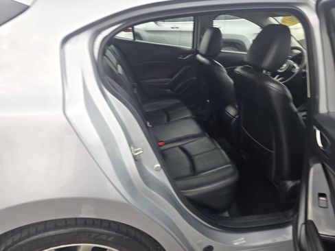 Used 2017 MAZDA MAZDA3 Touring FWD image 27