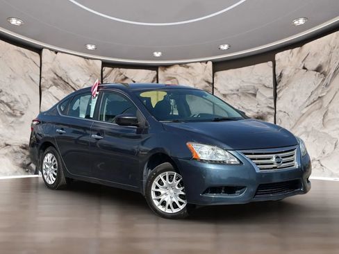 Used 2013 Nissan Sentra SV image 1