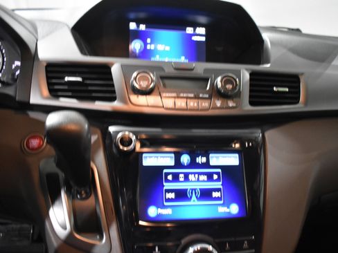 Used 2015 Honda Odyssey EX image 19